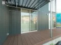 建物との一体感を演出するウッドデッキ