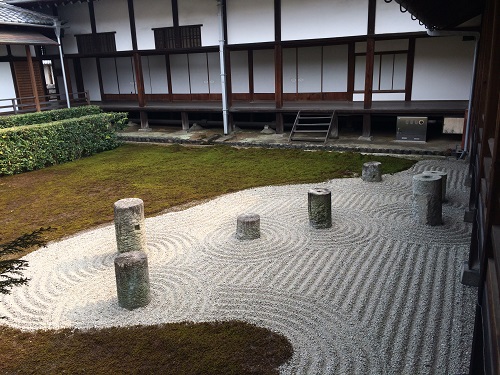 京都東福寺 方丈庭園のお庭 ガーデンプラス神戸 スタッフブログ