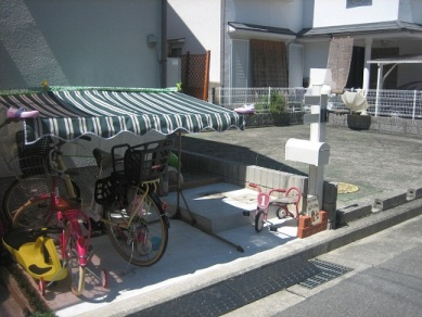 オープンな門周り オープンな門周り