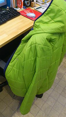 必需品その3 こういうのなんていうの?ジャンパー?ジャケット?アウター?わからん 必需品その3 こういうのなんていうの?ジャンパー?ジャケット?アウター?わからん