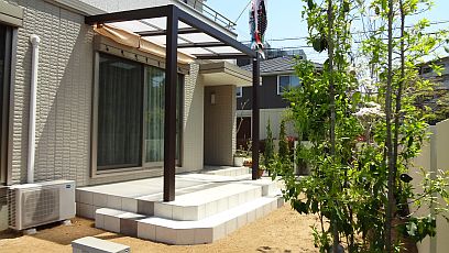 タイルテラス&屋根。 タイルテラス&屋根。
