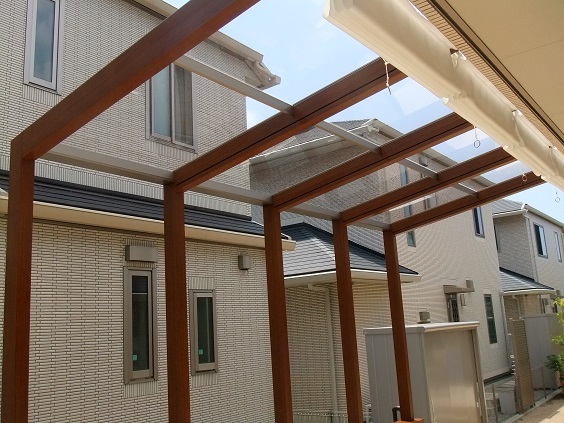 ココマ　オープンテラス腰壁タイプ　バロックチーク　施工例　神戸市