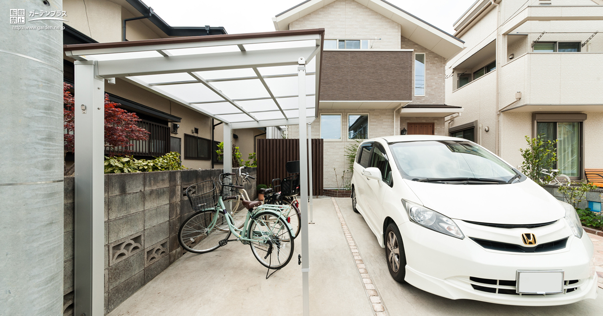 雨上がりのお出かけをスムーズに サイクルポートの設置工事 かんたん庭レシピ 雨上がりのお出かけをスムーズに サイクルポートの設置工事 かんたん庭レシピ