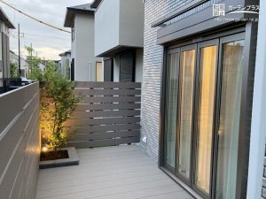 植栽に明かりの灯る温かい外構デザイン◎