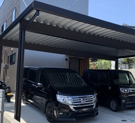 外構の追加工事でカーポートとウッドデッキを叶えたリフォーム事例