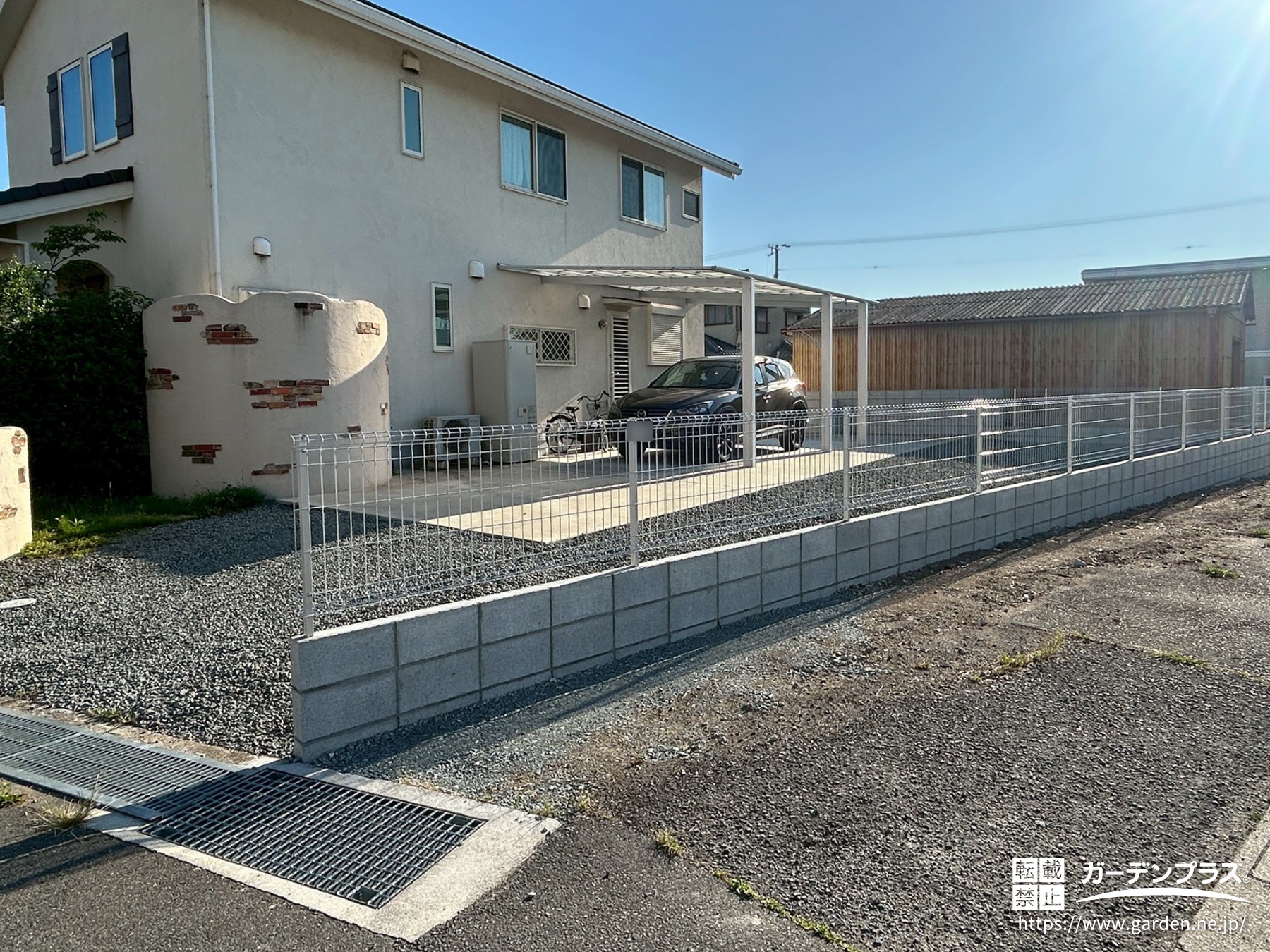 朽ちてきた木製フェンスをリフォーム!イメージを一新した施工例をご紹介