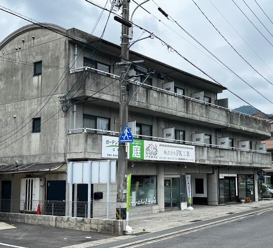 11月の無料相談会のお知らせ！秋風が心地よいこの季節、お庭を整えるチャンスです！