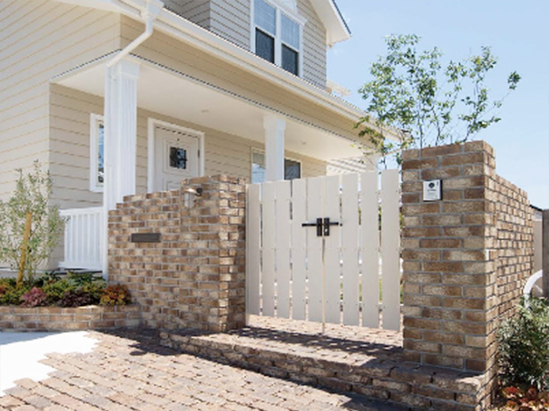 味わいのある質感を演出するレンガ