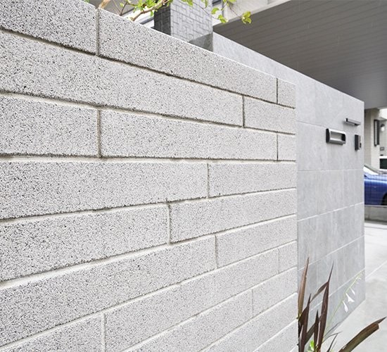 外構工事で使用する代表的な組積材4選！それぞれの特長・選び方をご紹介します！