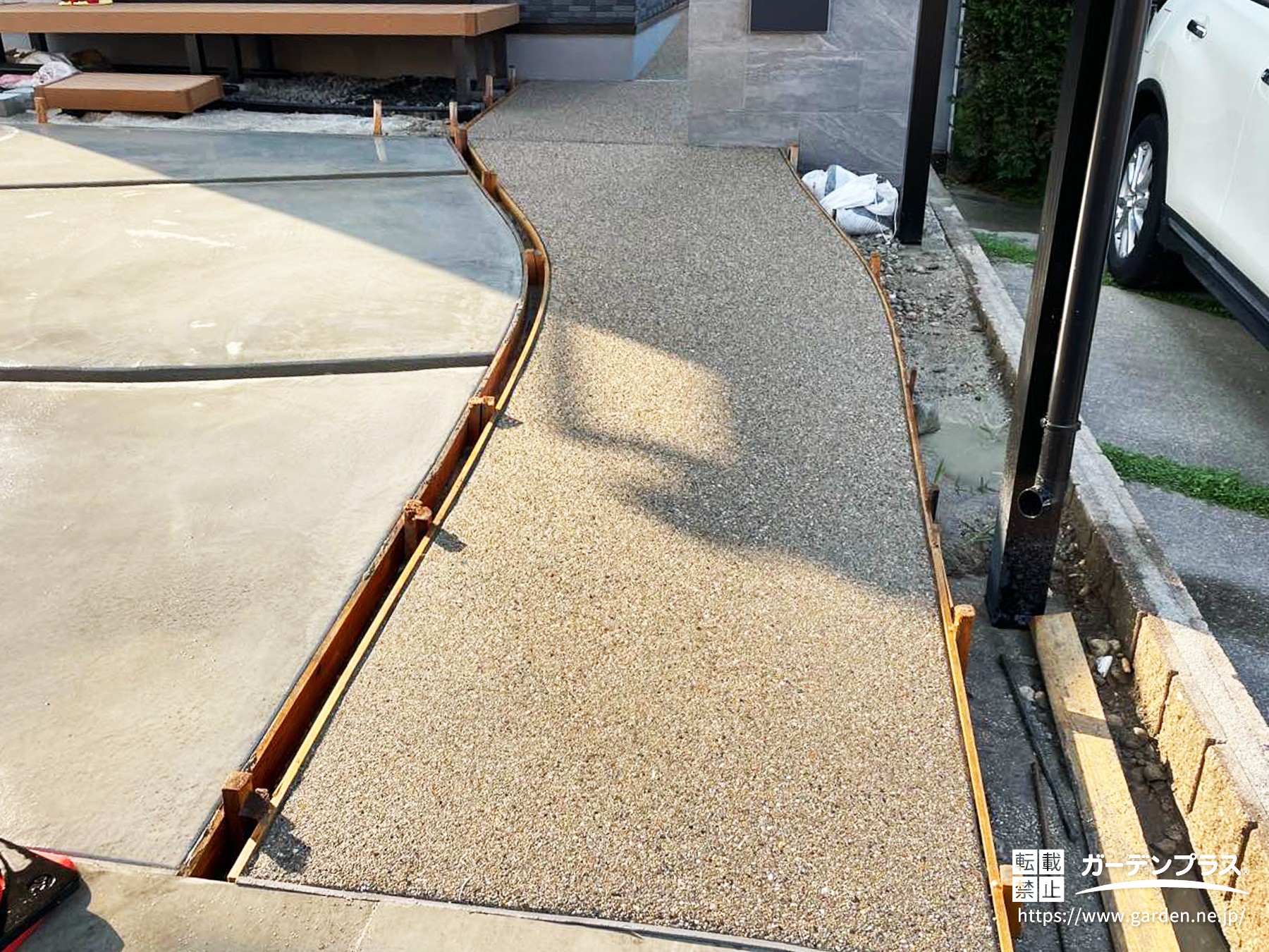 洗い出し仕上げの施工方法④ 洗い出し