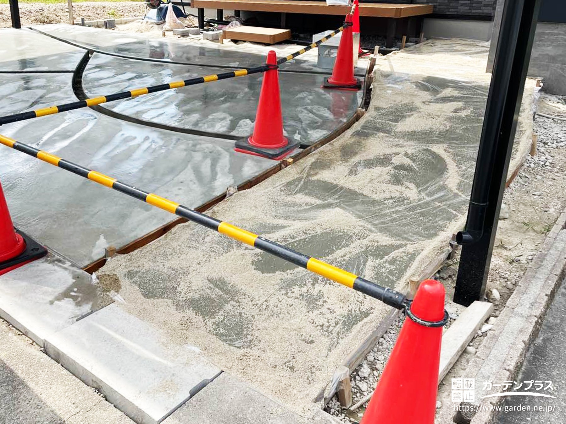 洗い出し仕上げの施工方法③ 養生