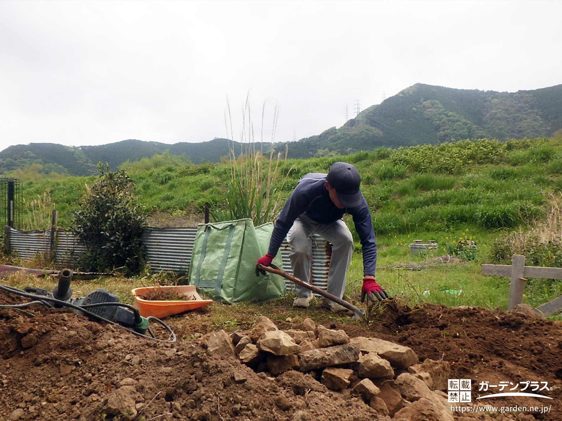 外構工事の整地作業