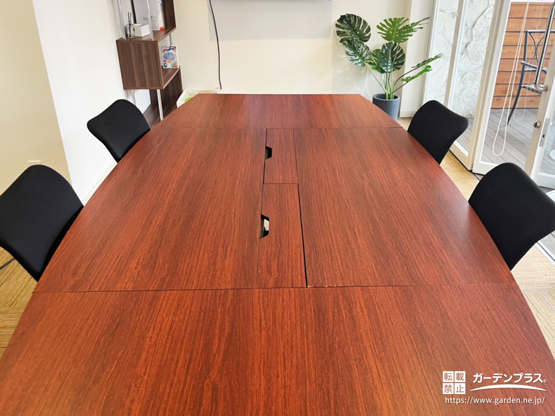 福岡早良店・打合せスペース