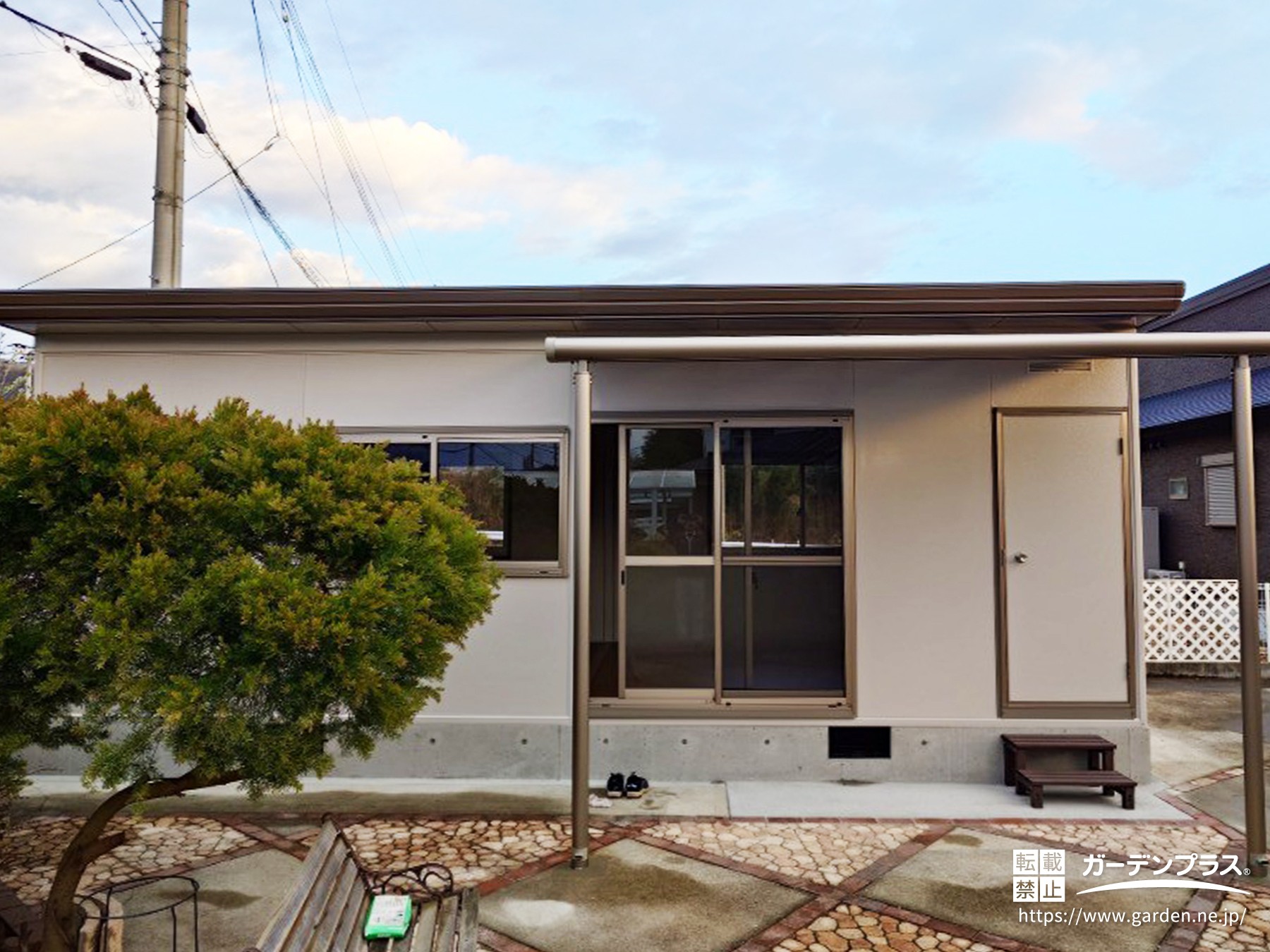 庭に趣味の作業スペースを作りませんか?ヨドハウス設置とテラス屋根で叶える理想の庭の外構リフォーム工事