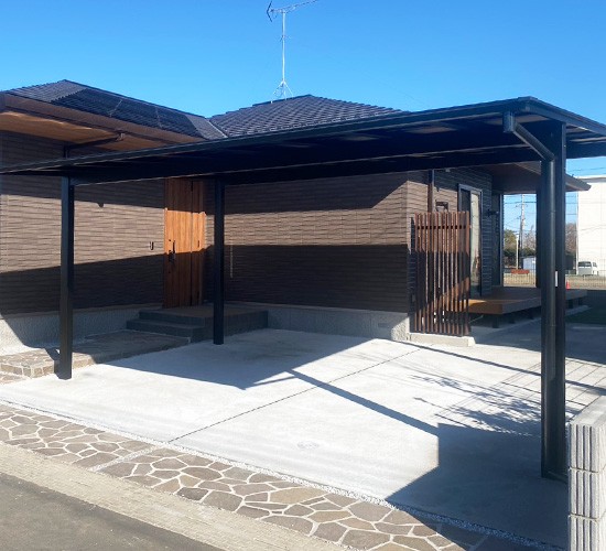 毎日の暮らしが便利に変わります!カーポートのある魅力的な外構の施工例をご紹介