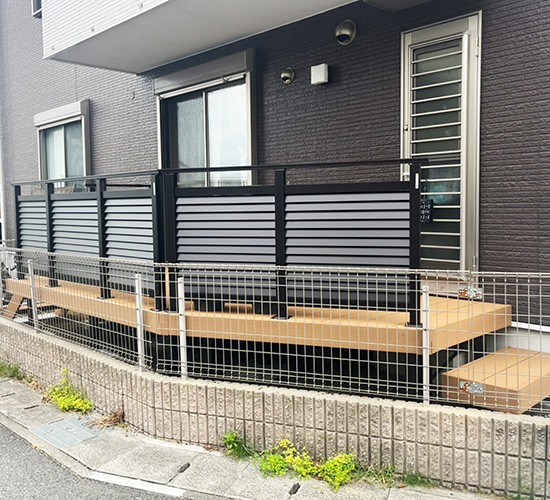ウッドデッキで愛犬が喜ぶ庭づくり！使い勝手を重視したこだわりのウッドデッキリフォーム工事