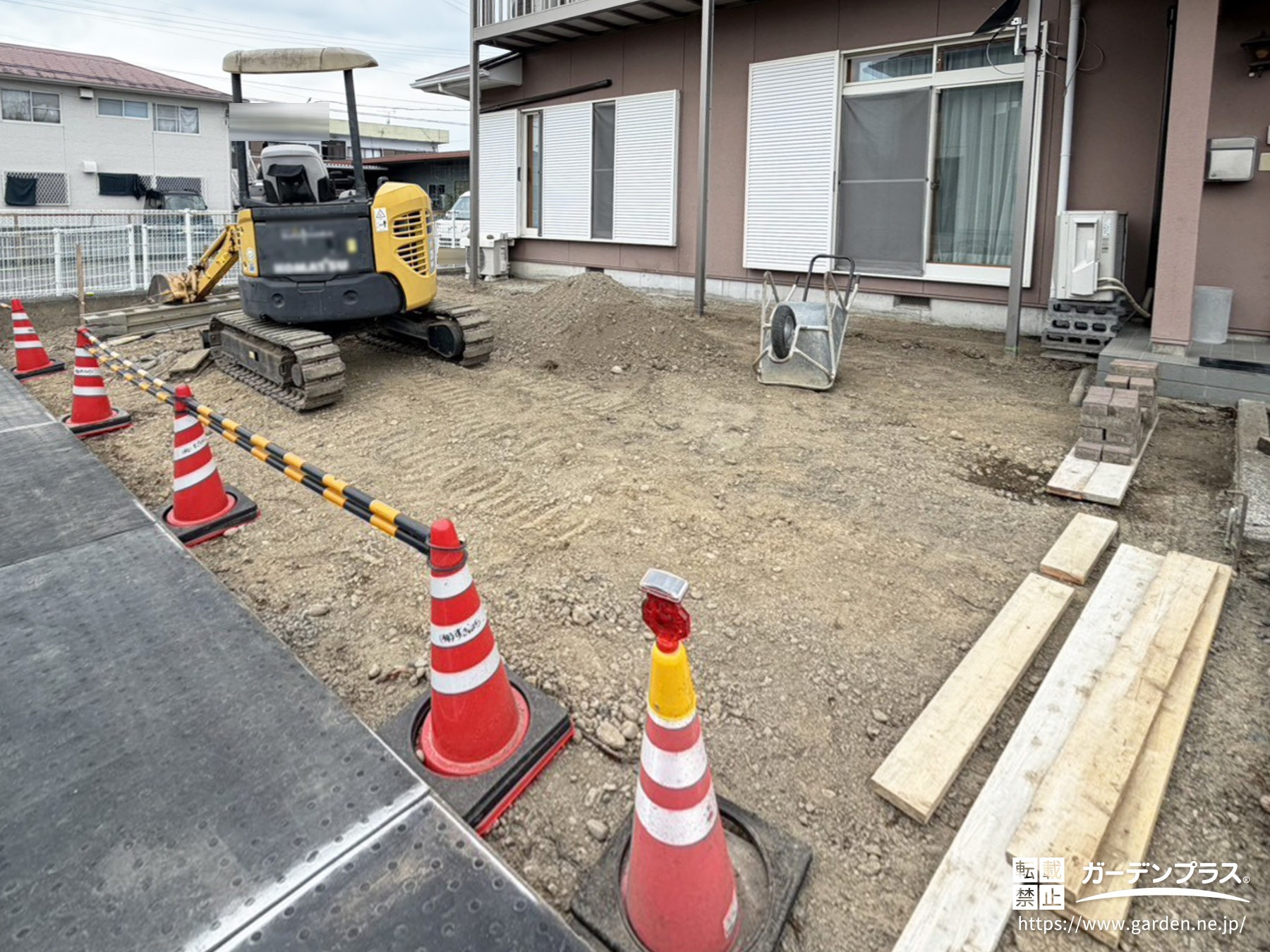 駐車スペースの整地