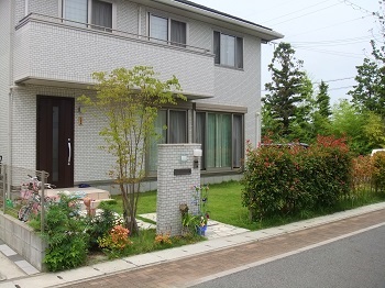 オープンからクローズ外構へのリフォーム かんたん庭レシピ