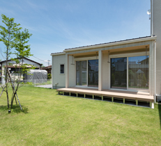 初めての方向けの天然芝のお手入れ方法をご紹介！芝生のあるおしゃれなお庭にしよう