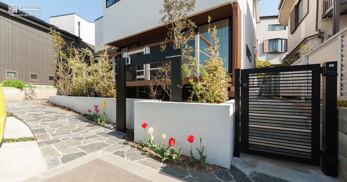 シャガール、庭の見える窓、希少レゾネの一頁、 新品額装付 シャガール、庭の見える窓、希少レゾネの一頁、 新品額装付