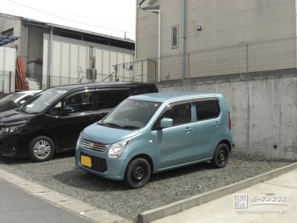 土間コンクリート打設前の駐車スペース