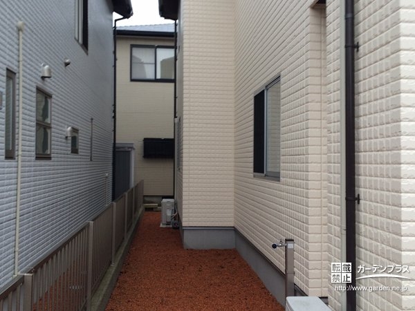 テラス屋根設置前の様子