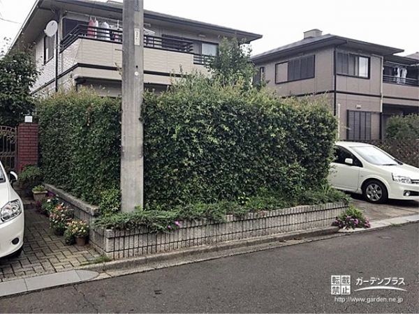 植栽の目隠しフェンス