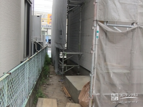 施工前の土の門まわり