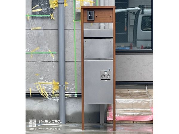 ステンレス切文字表札S・施工事例