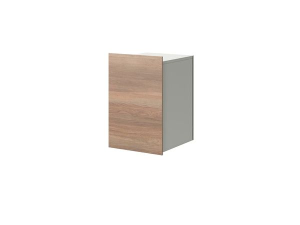 扉:オーク+本体:プレーンホワイト(エンボス調)