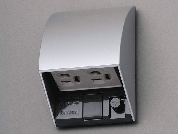 外部コンセント