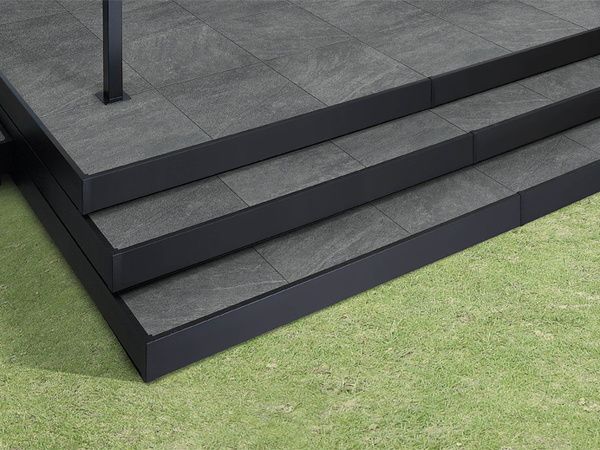 LIXIL タイルデッキ （ウッドデッキ） | 外構工事のガーデンプラス