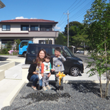 群馬県吾妻郡中之条町ジューンベリーの植樹風景