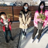 植樹後の記念写真