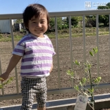 オリーブ植樹後の記念写真