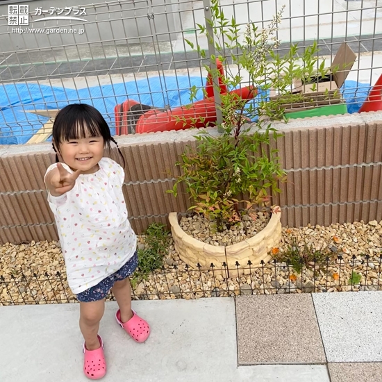 植樹後の記念写真