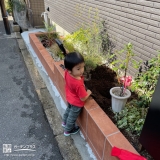 月桂樹と一緒に記念撮影②