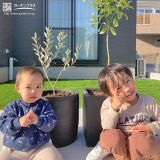 記念樹と記念撮影
