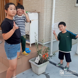 記念樹と記念撮影