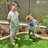 記念樹と記念撮影