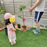 記念樹と記念撮影