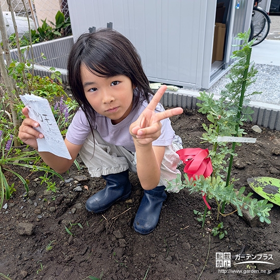 ミモザと記念撮影
