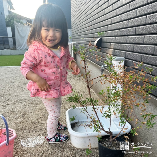 ユキヤナギと記念撮影