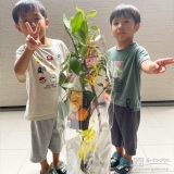 カキ・温州ミカンと記念撮影②