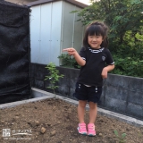 大分県佐伯市ジューンベリーともみじ（カエデ）とセイヨウニンジンボクの植樹風景