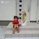 植樹前のお子さまともみじ