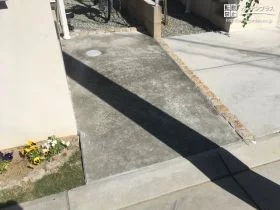 土間コンクリートを打設したバイク置き場[施工後]