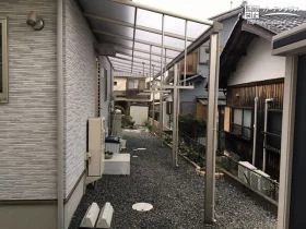 生活に便利なサービスヤードのテラス屋根[施工後]