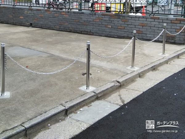 チェーンポール 外周フェンスの外構施工例一覧 外構工事のガーデンプラス チェーンポール 外周フェンスの外構施工例一覧 外構工事のガーデンプラス