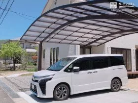 屋根のアーチが美しいカーポート[施工後]